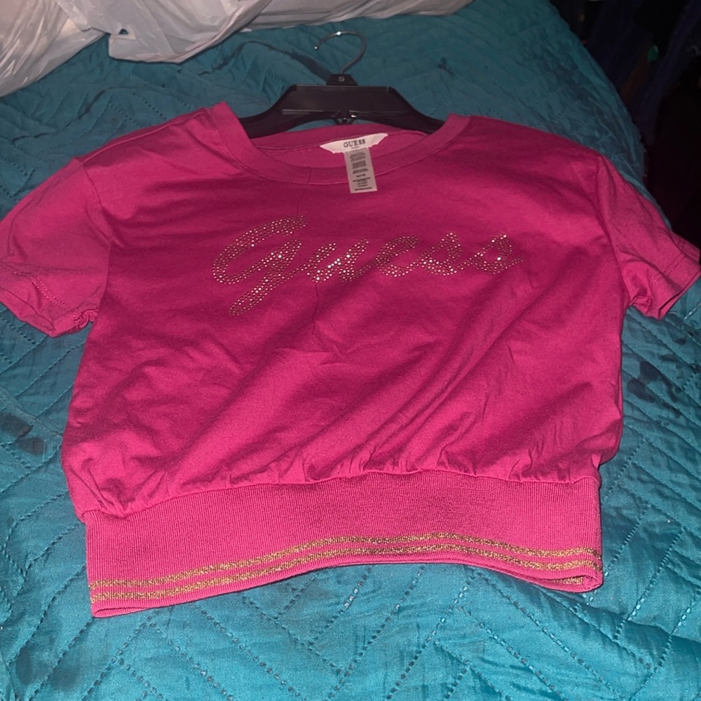 Girls guess top